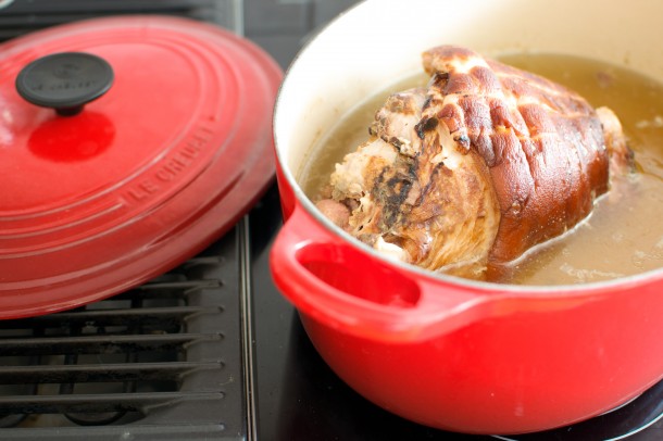 Grønnsaksuppe med svineknoke og linser-2