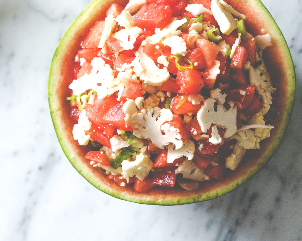 sommersalat med vannmelon og blomkål